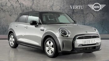 MINI Hatchback 1.5 Cooper Classic Premium 5dr Petrol Hatchback